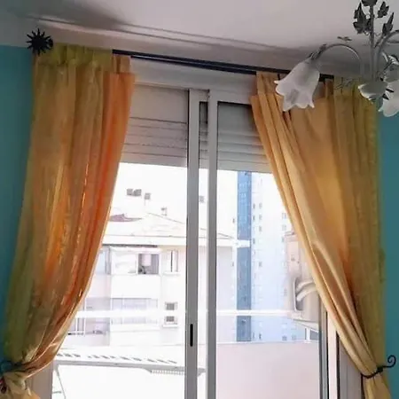 Guest house Chambre Privee Dans Un Appartement De 4 Chambres